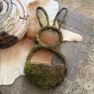 Green Moss Twig Bunny Silhouette Basket Wall Hanging Home Decor Easter Spring